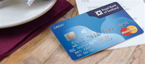 thẻ tín dụng quốc tế là gì